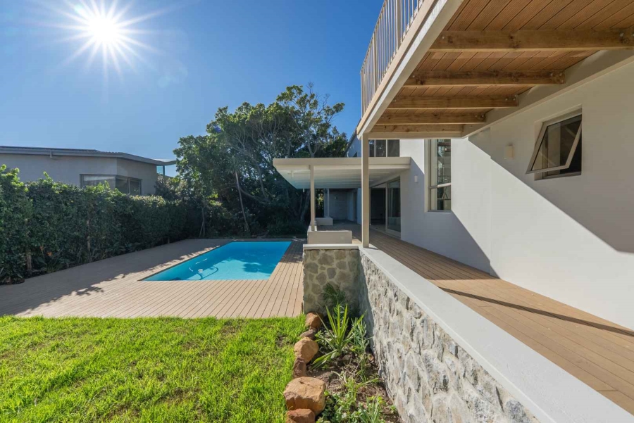 5 Bedroom Property for Sale in Camps Bay Western Cape